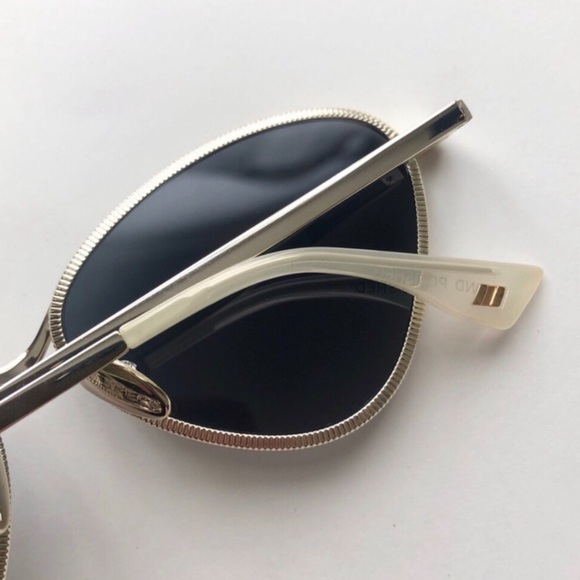 Le Specs GIGI HADID Gold Bazaar Sunglasses - Picture 8 of 13
